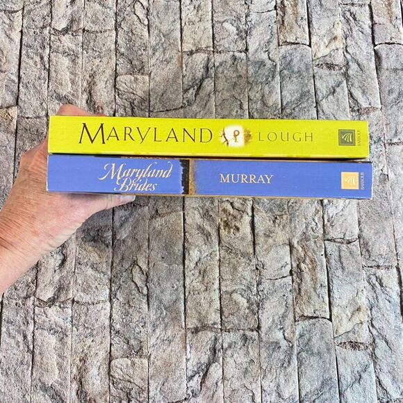 Maryland Romance Novels Paperbacks Set of 2 - Picture 7 of 8